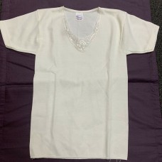 CHILDRENS THERMAL COTTON/WOOL SHORT SLEEVE TOPS WITH LACE MOTIFS 